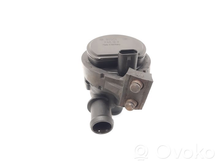 Volkswagen Golf VII Pompa cyrkulacji / obiegu wody 5G0965567