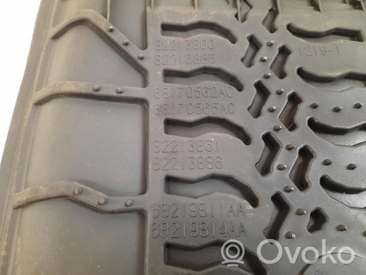 Jeep Wrangler Auton lattiamattosarja 82213860