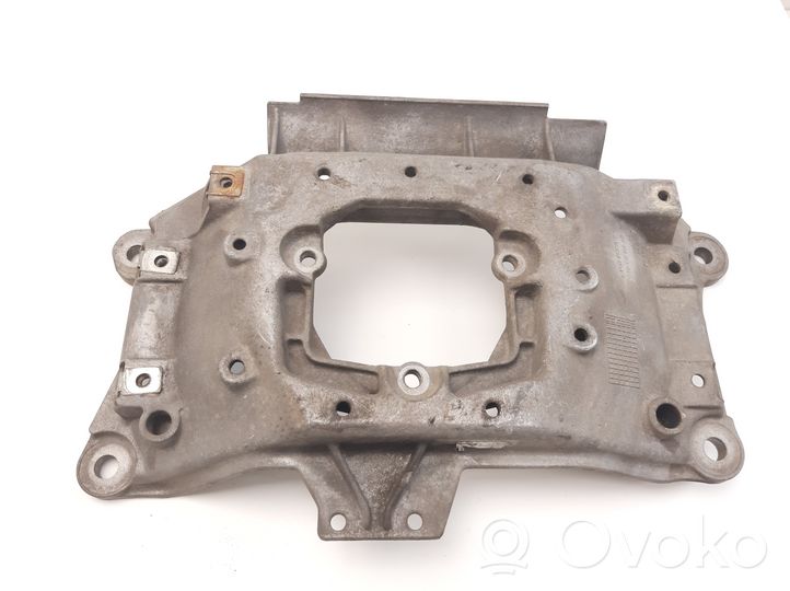 Audi A6 C7 Supporto di montaggio scatola del cambio 8K0399203BA