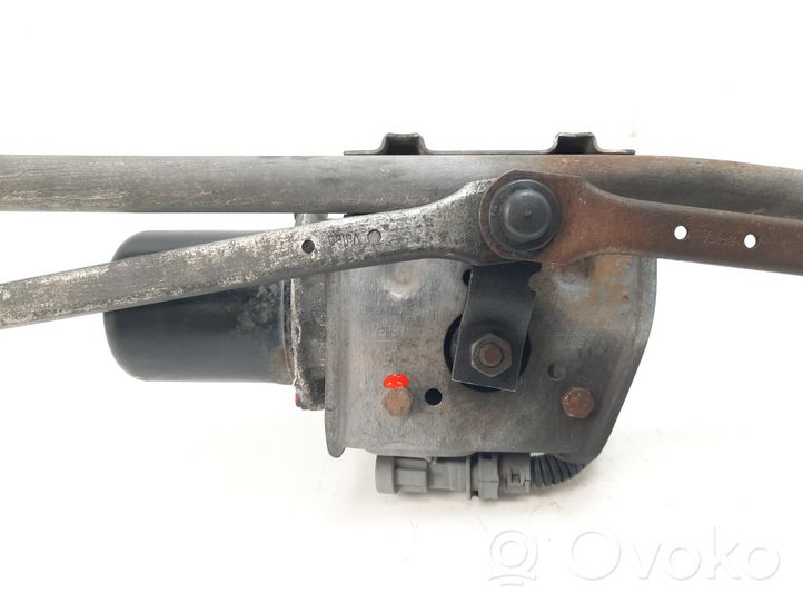 Renault Master II Front wiper linkage and motor 