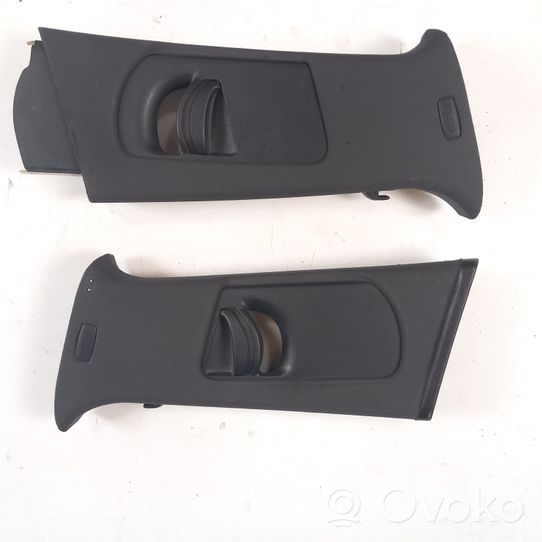 Skoda Octavia Mk2 (1Z) Set rivestimento 1Z5867501P