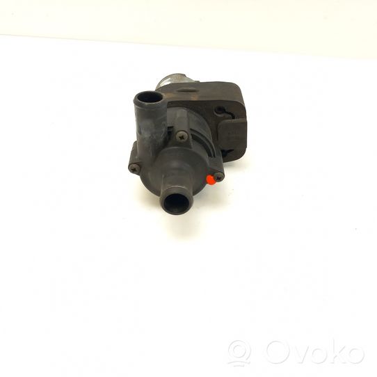 Mercedes-Benz ML W163 Pompe à eau de liquide de refroidissement A001835606A