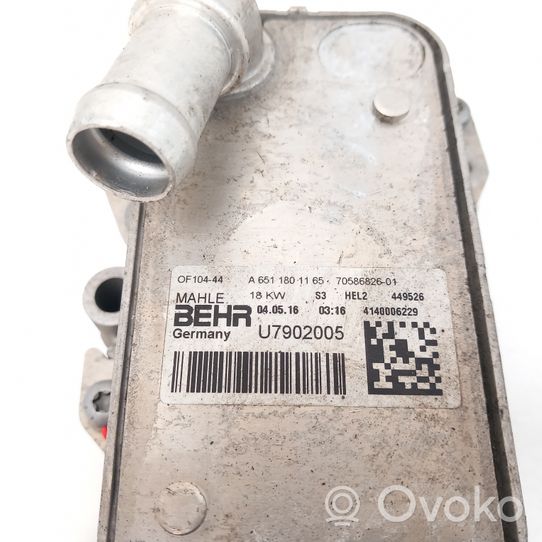 Mercedes-Benz Sprinter W906 Supporto di montaggio del filtro dell’olio A6511801165