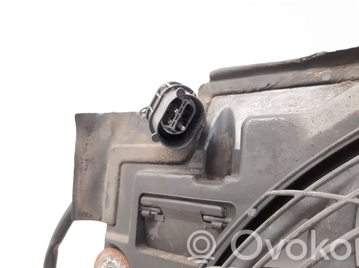 6921933 BMW 5 E39 Fan set, 75.00 € | RRR 