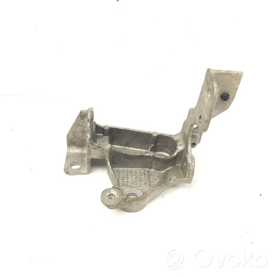 Nissan Navara D23 Thermostat / Thermostatgehäuse 922377470R