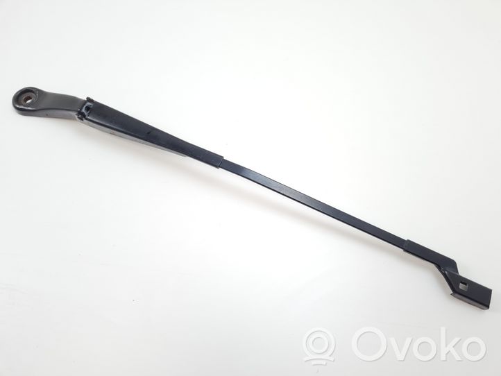 Opel Zafira C Front wiper blade arm 20812594