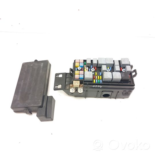 Chevrolet Epica Fuse box set 96647287