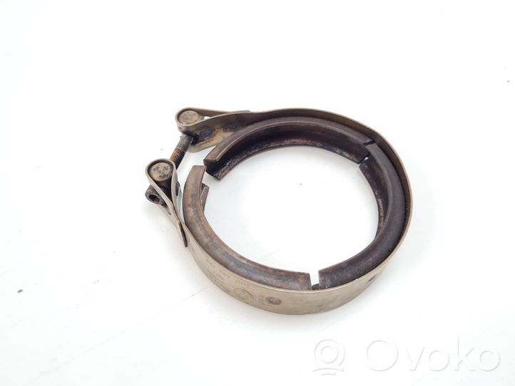 Volkswagen Amarok Muffler pipe connector clamp 2H0253725