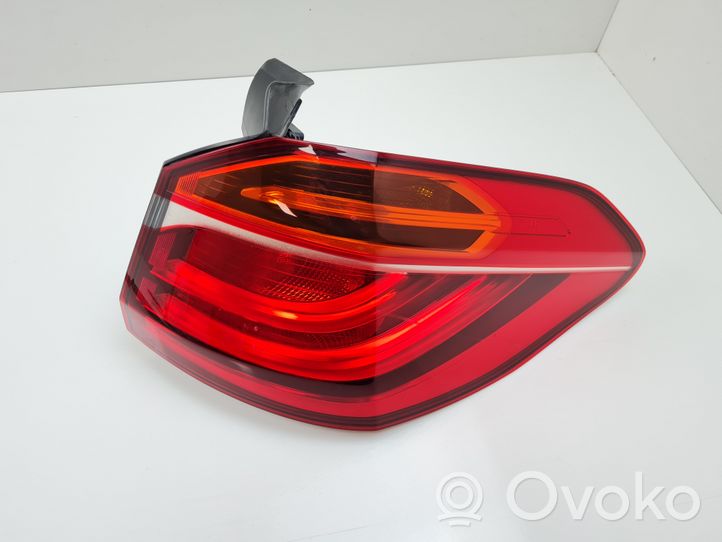 BMW 2 F46 Lampa tylna 7330474