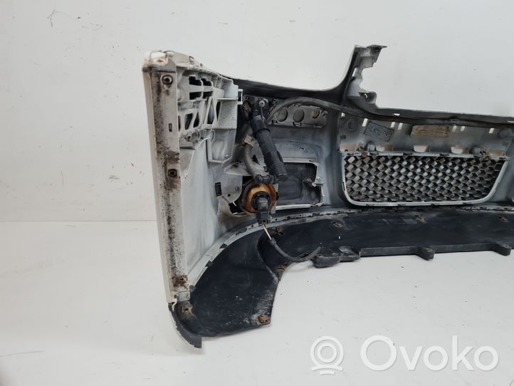 Volkswagen Golf V Paraurti anteriore 1K0805903H