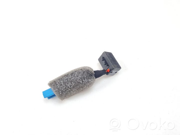 BMW 2 F46 Microphone (Bluetooth / téléphone) 9263744