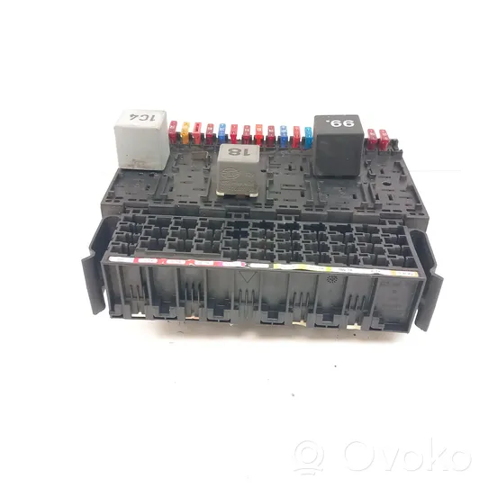 Volkswagen Transporter - Caravelle T4 Fuse box set 357937039