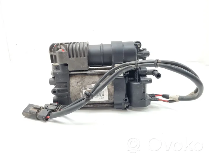 Volvo S90, V90 Ilmajousituksen kompressoripumppu 15150000713