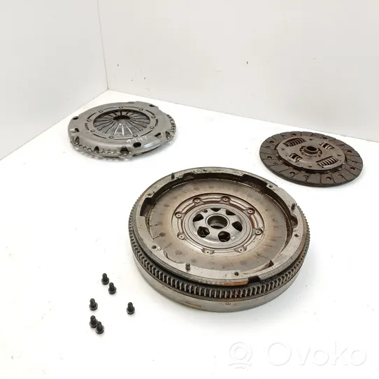 Seat Leon IV Clutch set kit 04E141026F