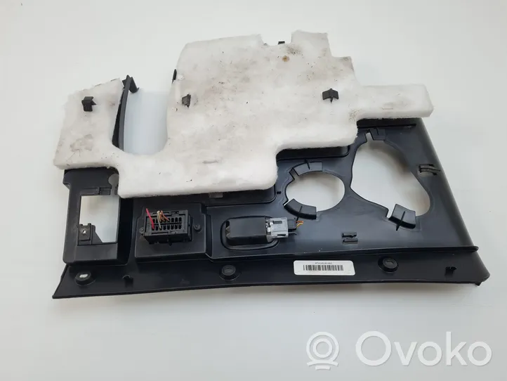 Mercedes-Benz GL X164 Garniture panneau inférieur de tableau de bord A1646809117