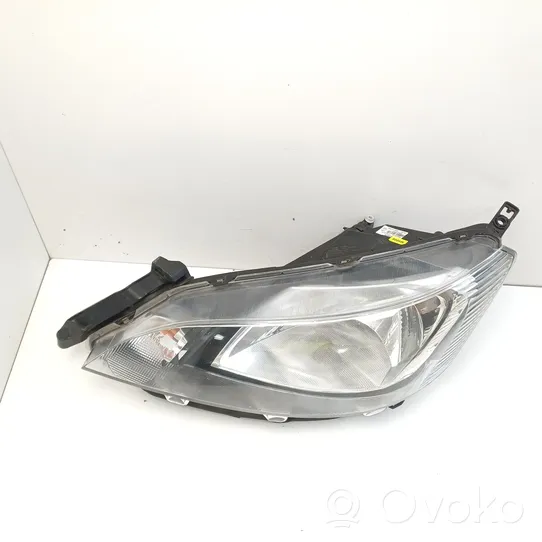 Nissan NV200 Faro delantero/faro principal 26060BJ10A