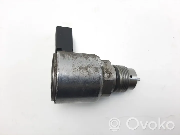 Mercedes-Benz GLK (X204) Regulator ciśnienia paliwa 9307Z522A00