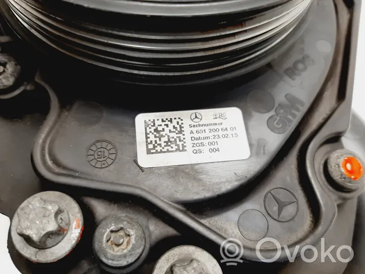 Mercedes-Benz GLK (X204) Pompe de circulation d'eau A6512006301