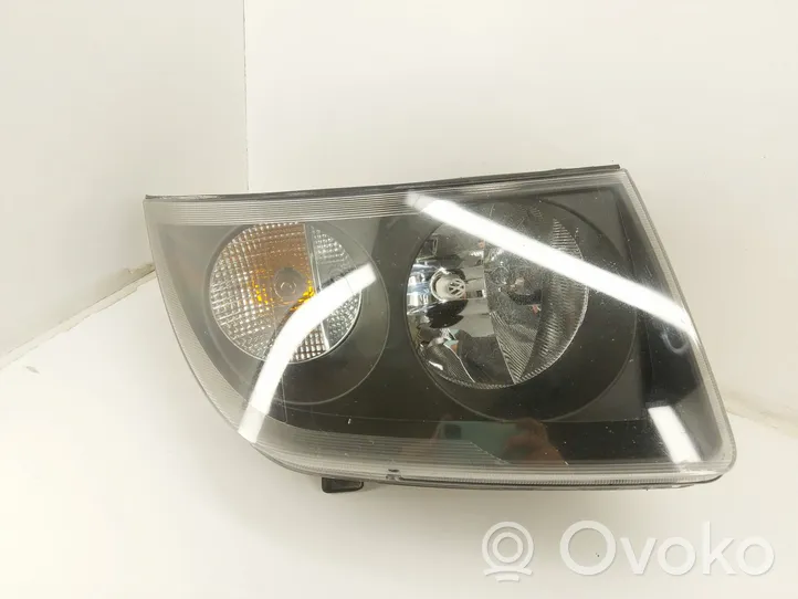 Volkswagen Crafter Lampa przednia 2E1941015