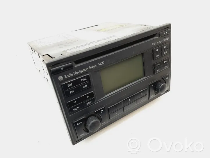 Volkswagen Transporter - Caravelle T5 Panel / Radioodtwarzacz CD/DVD/GPS 1J0035191A