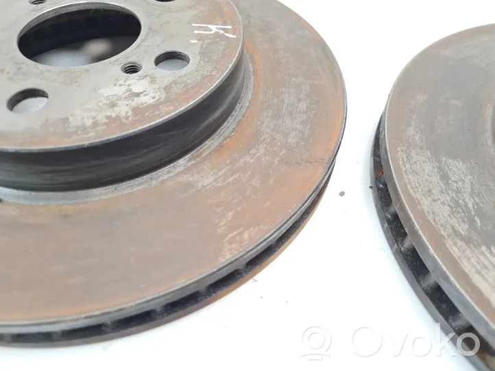 Toyota Prius (XW50) Front brake disc 