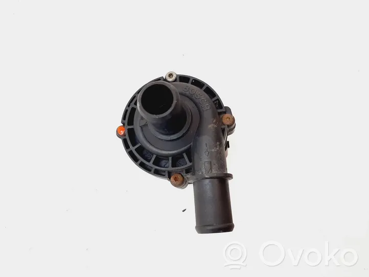 Renault Trafic II (X83) Pompe à eau de liquide de refroidissement 0392023015