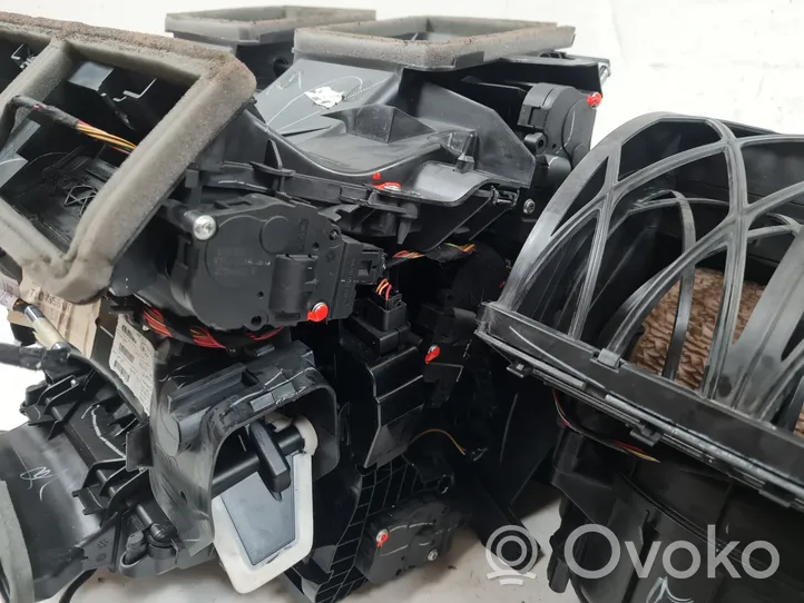 BMW X3 F25 Heizungskasten Gebläsekasten Klimakasten 9184306