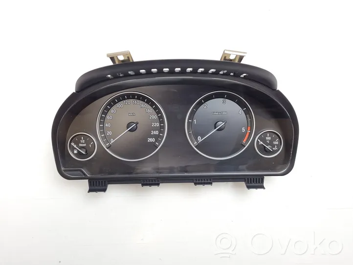 BMW X3 F25 Speedometer (instrument cluster) 9249344