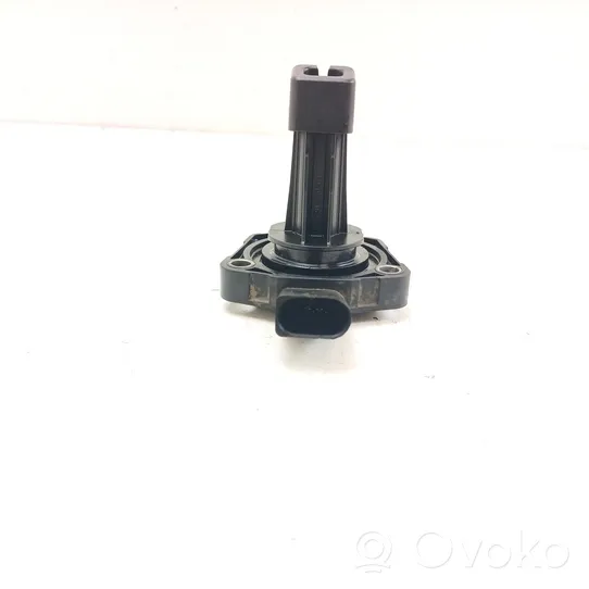 Audi A4 S4 B8 8K Oil level sensor 03C907660G