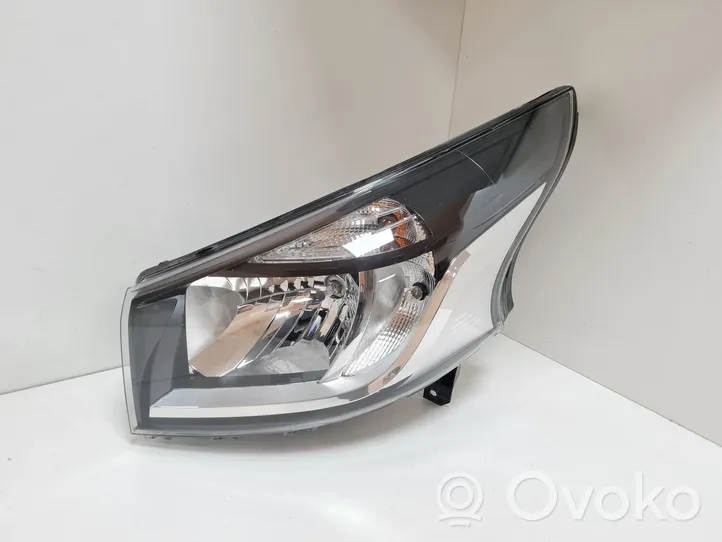 Renault Trafic III (X82) Phare frontale 260600500R