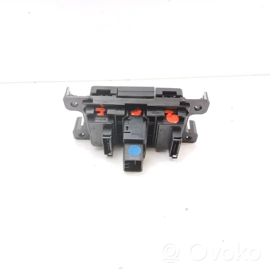 Hyundai Santa Fe Seat heating switch 