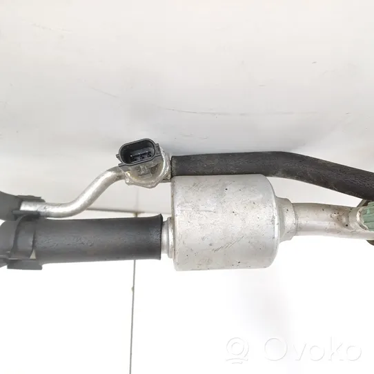 Hyundai Santa Fe Manguera/tubo del aire acondicionado (A/C) F108MA5AA