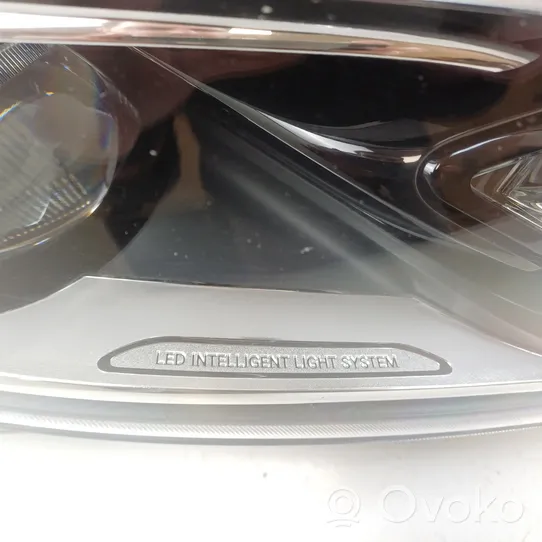 Mercedes-Benz Vito Viano W447 Lampa przednia A4479062401