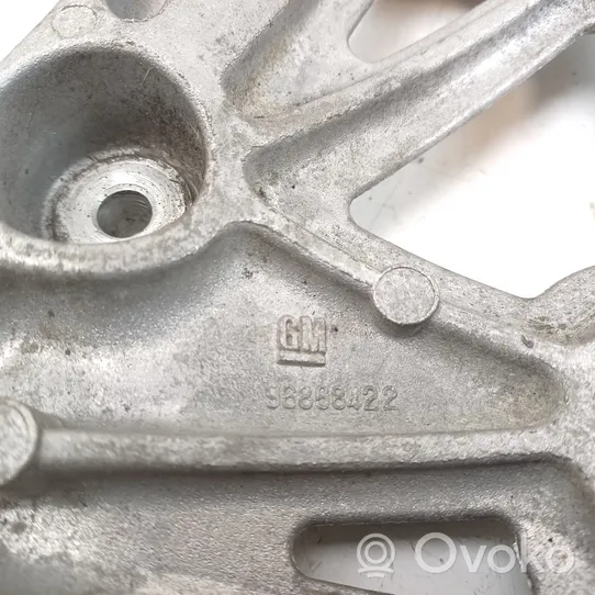 Chevrolet Orlando A/C compressor mount bracket 96868422