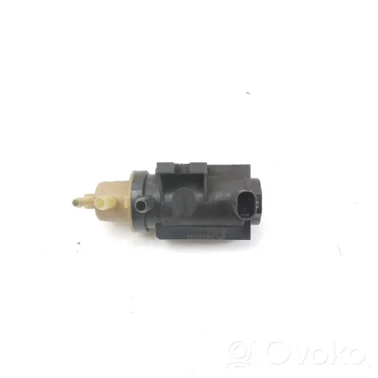 Mercedes-Benz C W204 Turboahtimen magneettiventtiili A0081535428