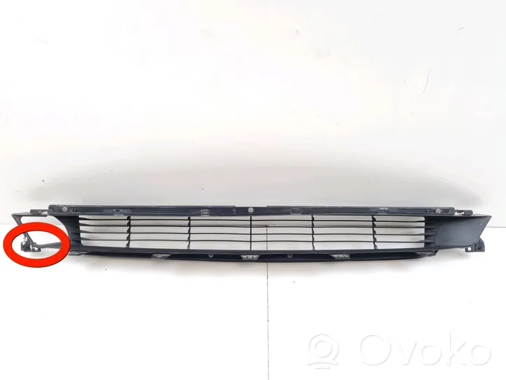 Tesla Model X Etupuskurin alempi jäähdytinsäleikkö 104774000H