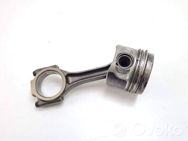 Volkswagen PASSAT B6 Piston avec bielle 081187