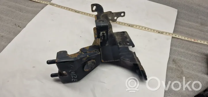 Chevrolet Cruze ABS pump bracket 