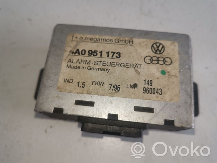 Audi A6 S6 C4 4A Steuergerät Alarmanlage 4A0951173