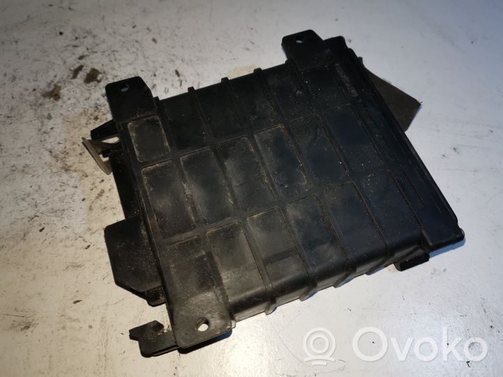 Audi 80 90 B3 Engine control unit/module 811906264