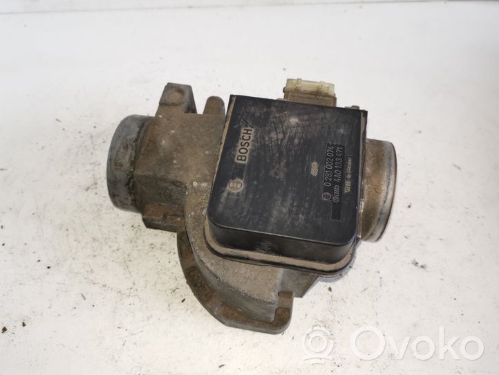 Audi A6 S6 C4 4A Przepływomierz masowy powietrza MAF 0281002074