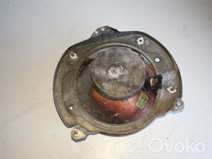 Volkswagen Polo II 86C 2F Phare frontale 867941751A
