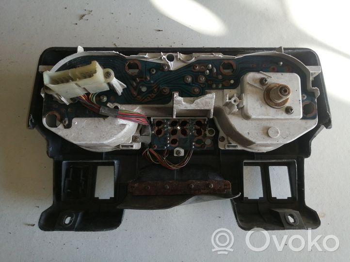 Mitsubishi Pajero Tachimetro (quadro strumenti) MB386588