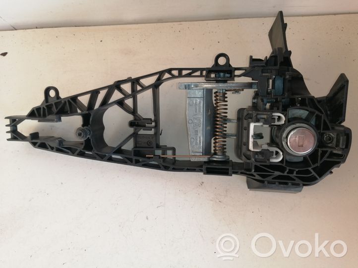 BMW X5 F15 Halterung Türgriff vorne 7304804