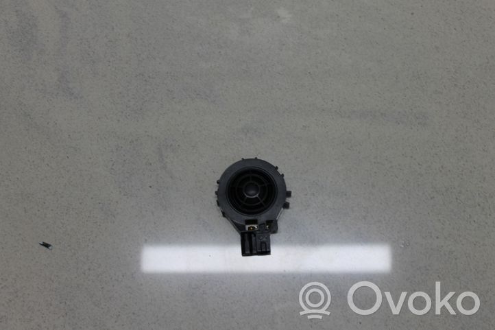 Audi A3 S3 8V Enceinte haute fréquence dans les portes arrière 8V0035399