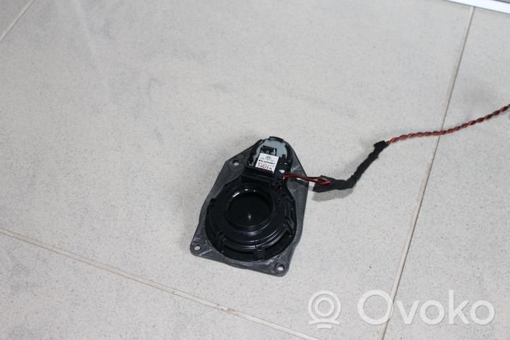 Volkswagen Touran I Enceinte haute fréquence de porte avant 1T0035411P