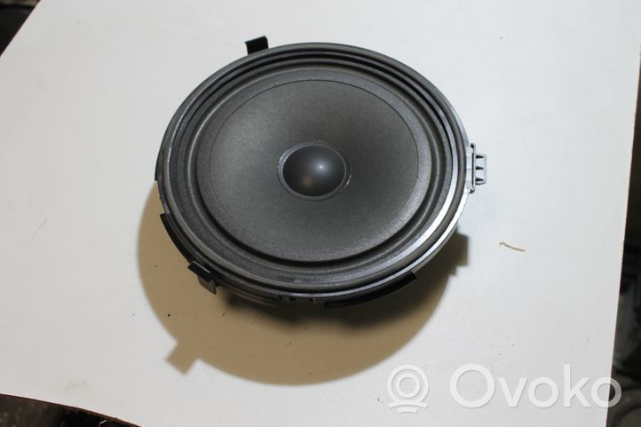 Mercedes-Benz C W203 Enceinte subwoofer A2038200802