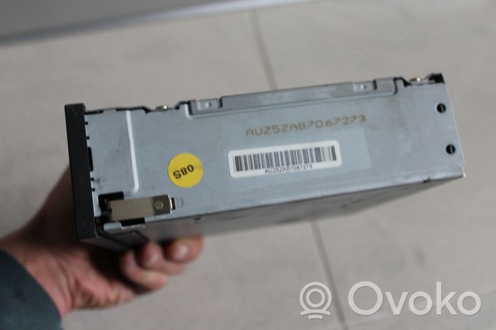 Audi A4 S4 B6 8E 8H CD/DVD changer 