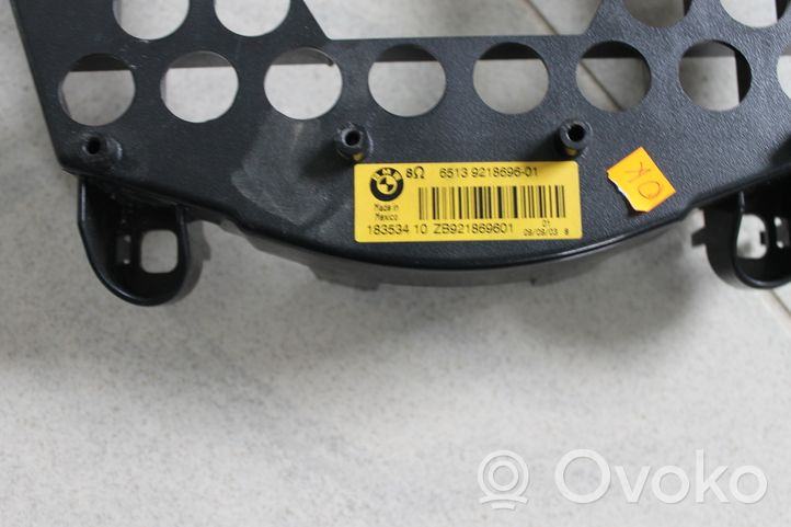 BMW X5 E70 Maskownica głośnika niskotonowego 65139218696