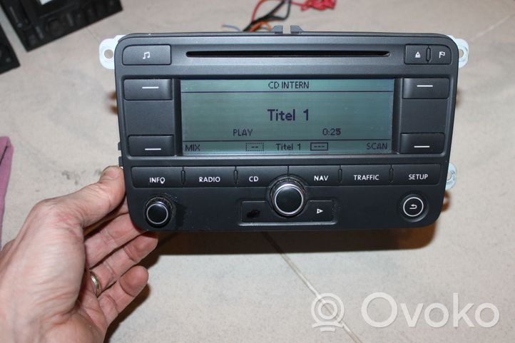 Volkswagen Caddy Radio/CD/DVD/GPS-pääyksikkö 1K0035191D